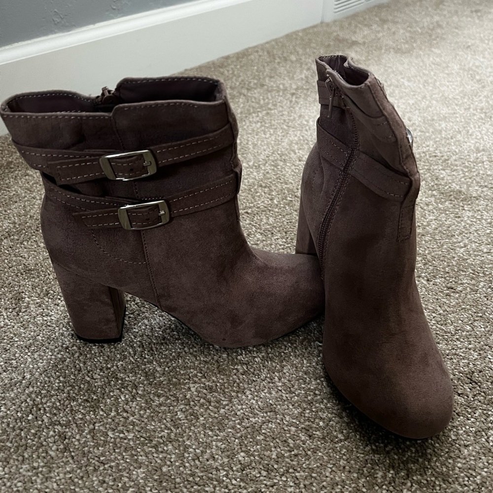 Christian Siriano Bootie